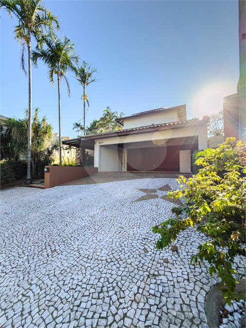 Casa à venda com 4 suítes no condomínio Villa Borghese, Indaiatuba - SP