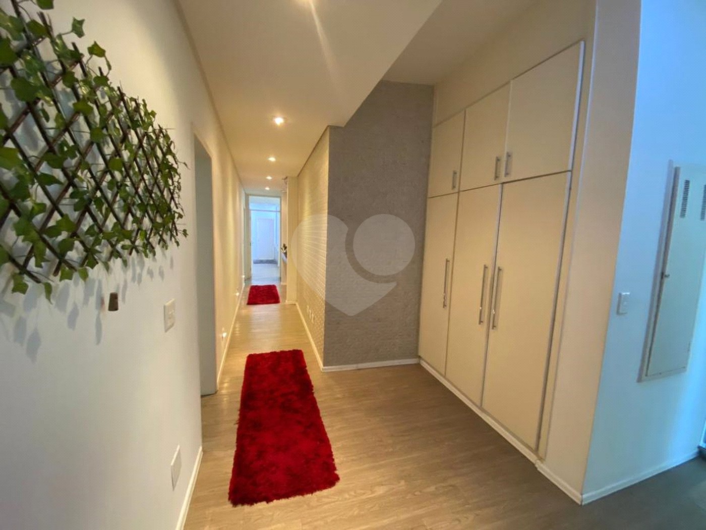Casa à venda com 4 suítes em Vila Oliveira, Mogi das Cruzes, SP