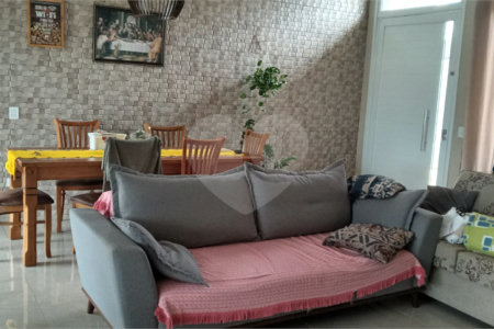Casa à venda com 3 quartos, sendo 1 suíte, em Jardim Estância Brasil, Atibaia, SP