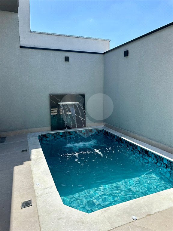 Casa à venda com 3 quartos, sendo 1 suíte, no condomínio Horto Florestal Villagio, Sorocaba - SP