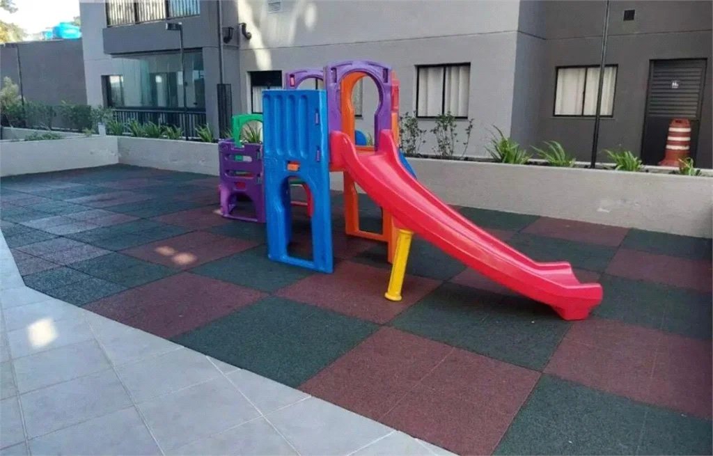 Apartamento à venda com 2 quartos em Parque Maria Helena, São Paulo, SP