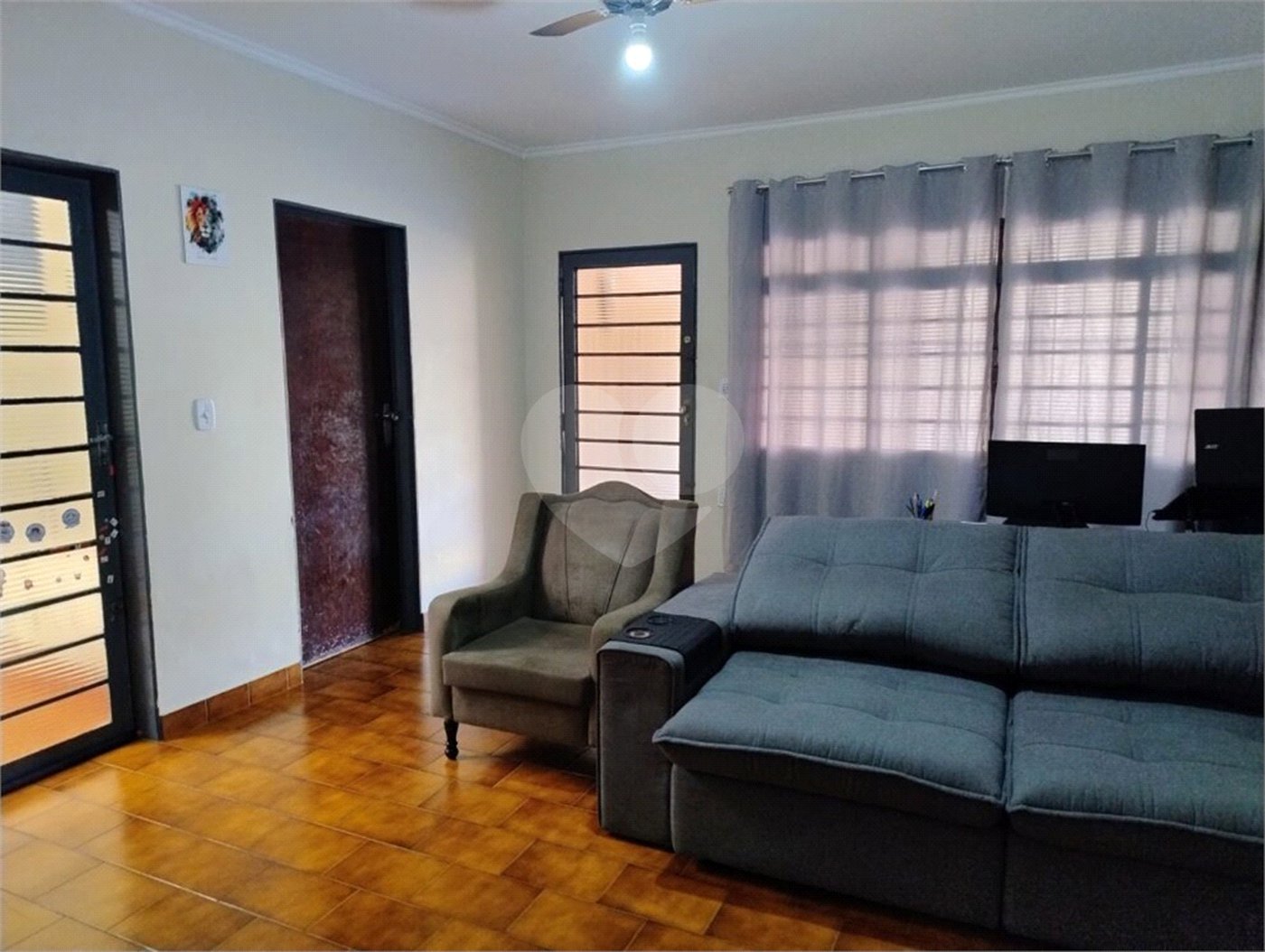 Casa à venda com 3 quartos, sendo 1 suíte, em Vila Mariana, Ribeirão Preto, SP