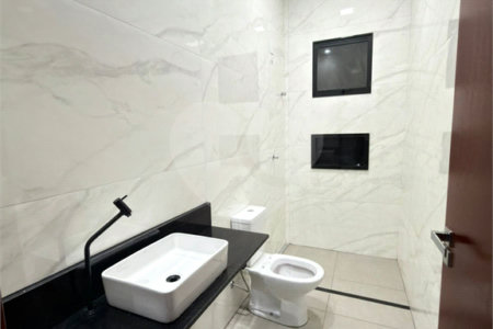 Casa à venda com 3 quartos, sendo 1 suíte, em Jardim Santa Cecília, Ribeirão Preto, SP