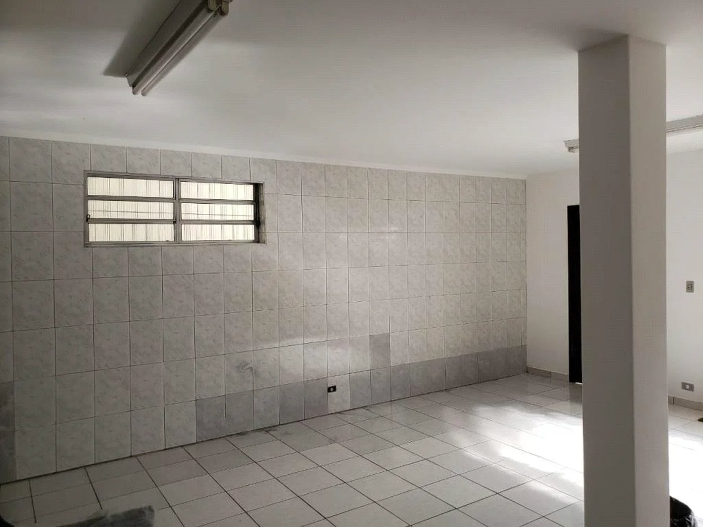 Casa à venda com 3 quartos em Vila Tiradentes, São Paulo, SP