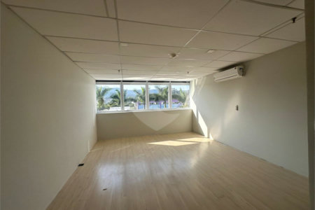 Sala à venda em Vila Mogilar, Mogi das Cruzes, SP