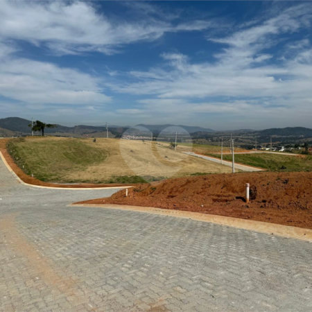 Terreno à venda no condomínio Paraíso da Montanha, Piracaia - SP