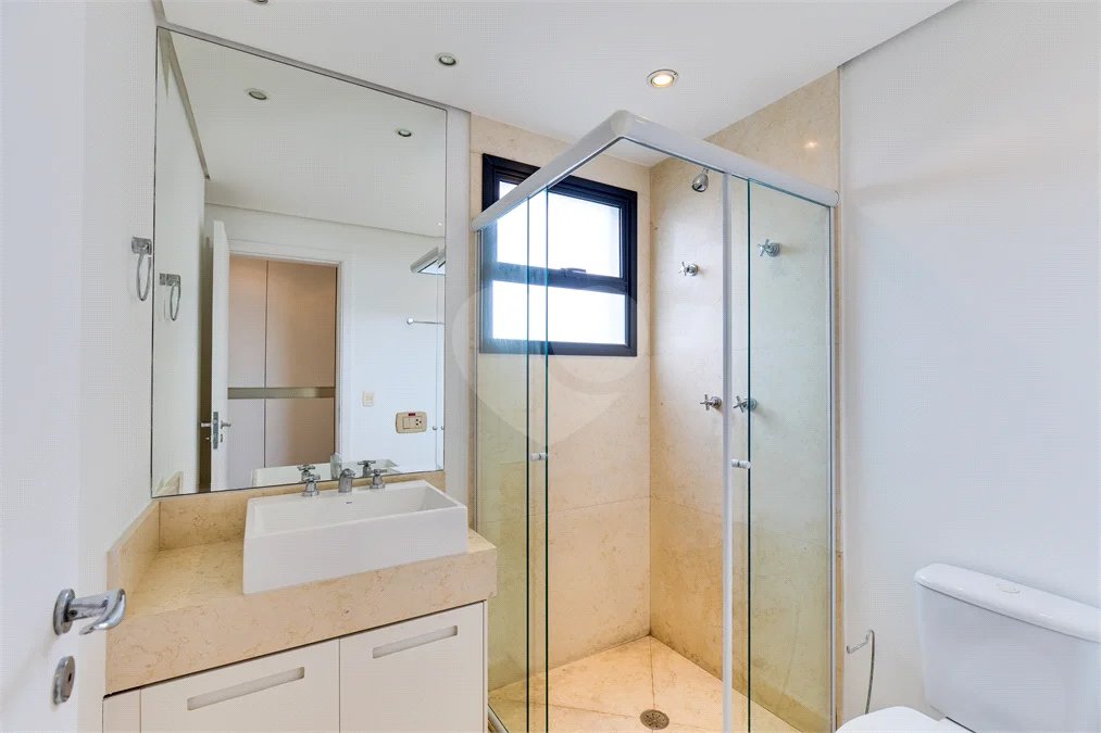Apartamento à venda ou para alugar com 4 suítes em Alto da Boa Vista, São Paulo, SP
