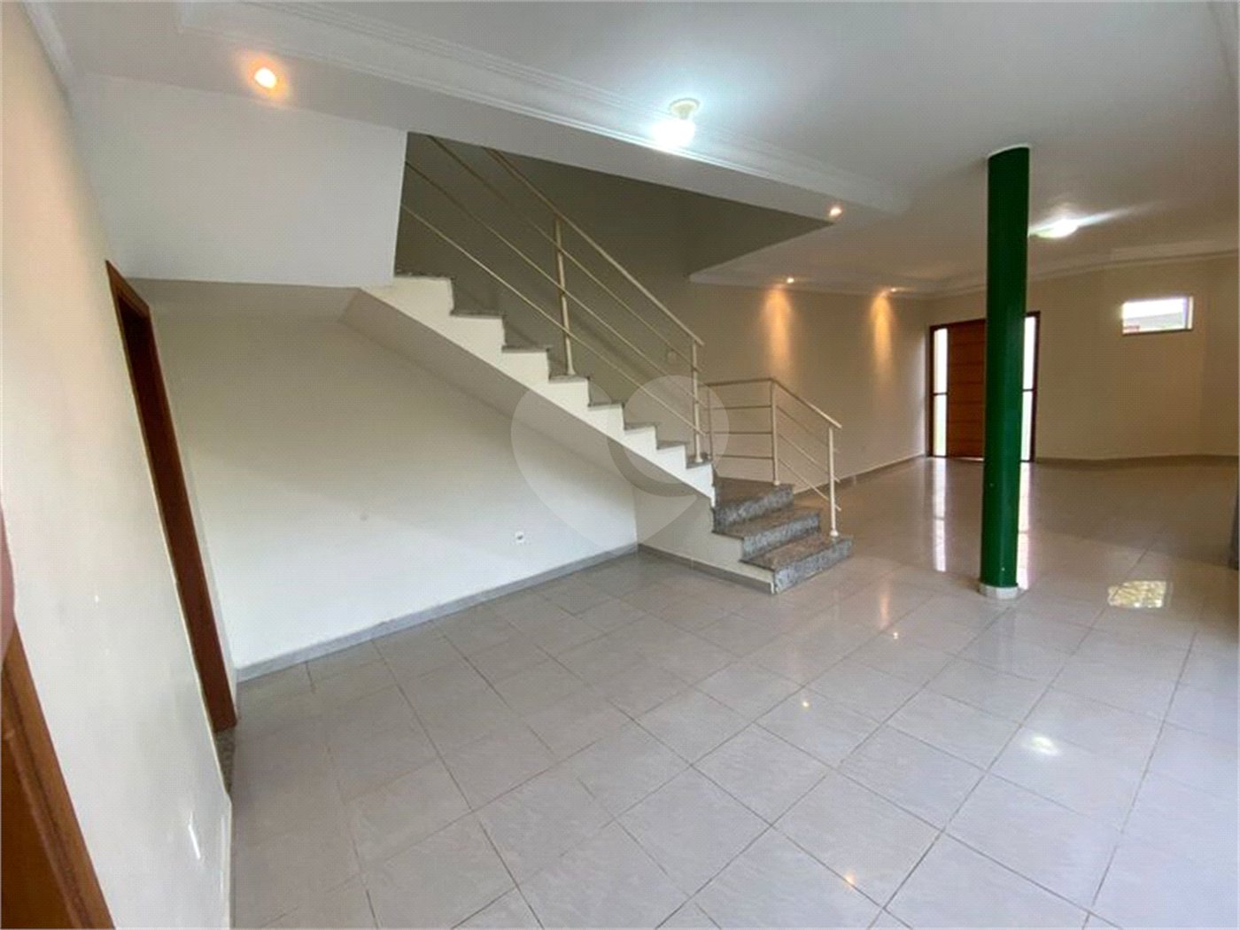 Casa à venda ou para alugar com 6 quartos, sendo 3 suítes,  no condomínio Portal de Itaici, Indaiatuba - SP