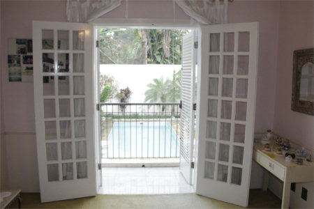 Casa à venda ou para alugar com 5 suítes em Jardim Leonor, São Paulo, SP