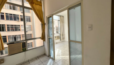 Apartamento à venda ou para alugar com 1 suíte no Centro, Rio de Janeiro, RJ