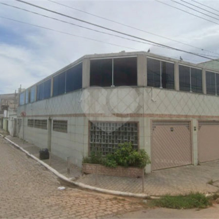 Sobrado à venda com 7 quartos, sendo 1 suíte, em Vila Maria Baixa, São Paulo, SP