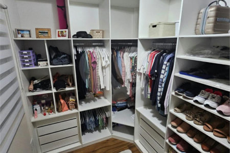 Sobrado à venda com 2 quartos, sendo 1 suíte,  em Vila Nova Mazzei, São Paulo, SP