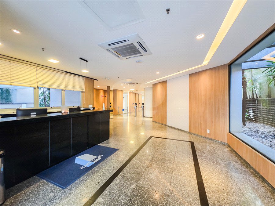 Sala à venda em Vila Olímpia, São Paulo, SP