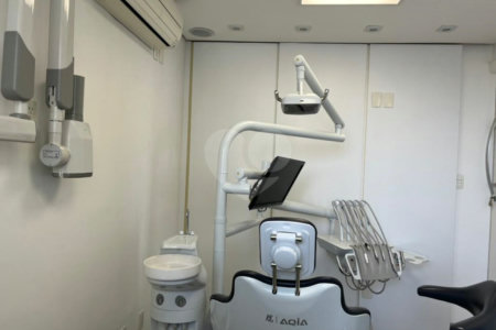Sala Comercial ideal para clinicas e próximo ao metrô.