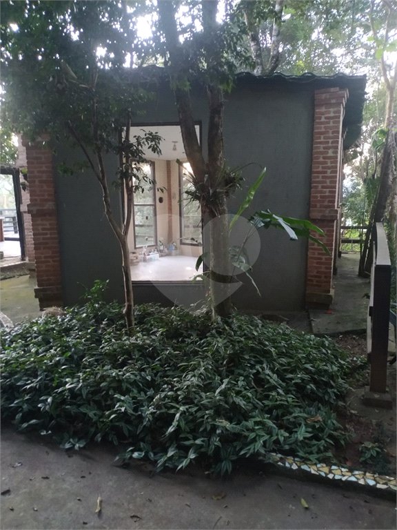 Casa à venda com 3 suítes no condomínio Alpes da Cantareira, Mairiporã - SP