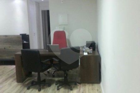 Apartamento à venda com 2 quartos, sendo 1 suíte,  em Rio Pequeno, São Paulo, SP