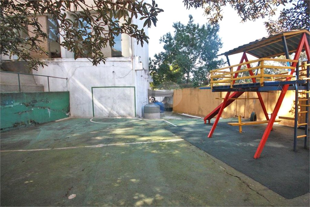 Apartamento à venda com 3 quartos, sendo 1 suíte, em Vila Mariana, São Paulo, SP