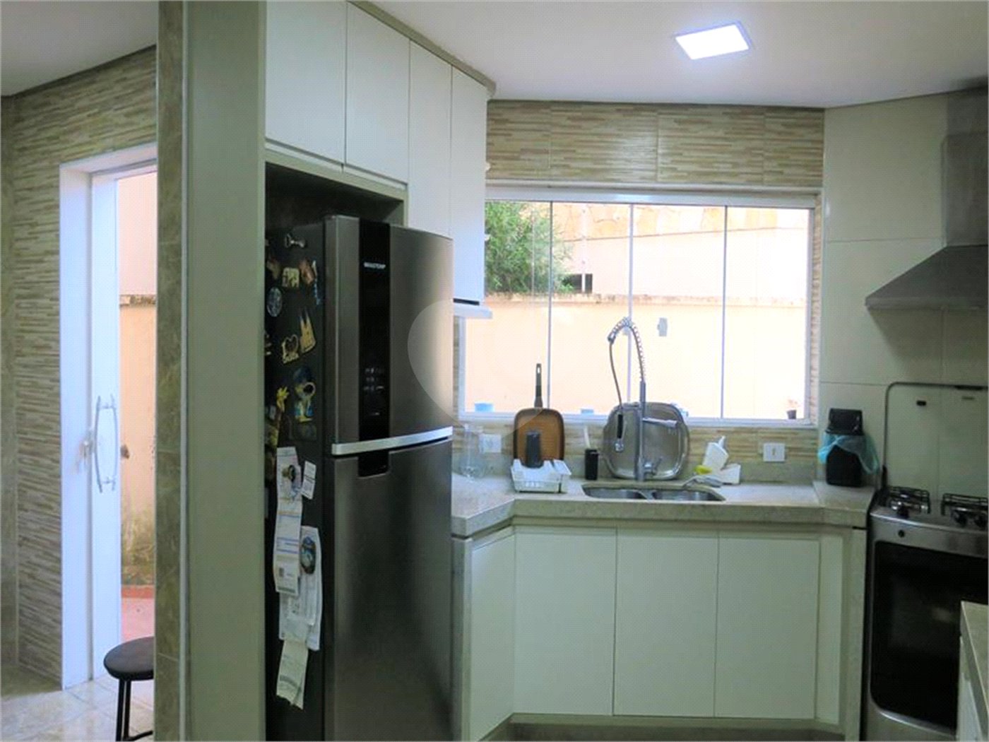 Sobrado à venda com 3 suítes em Vila Progredior, São Paulo, SP