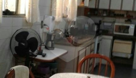Sobrado à venda com 3 quartos, sendo 1 suíte,  em Vila Canero, São Paulo, SP