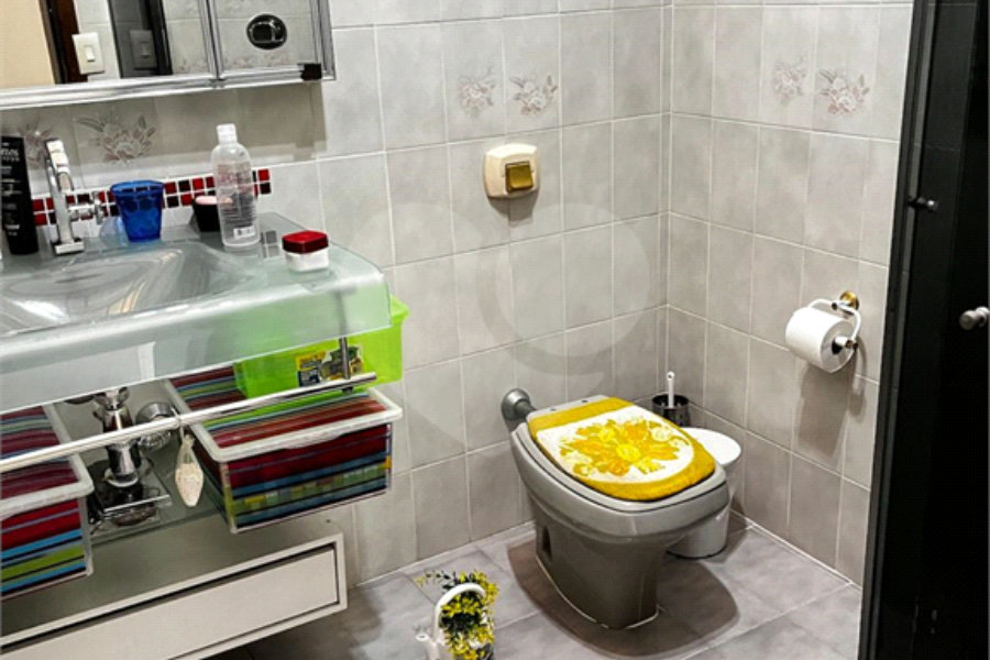 Sobrado à venda com 3 quartos em Parque Edu Chaves, São Paulo, SP