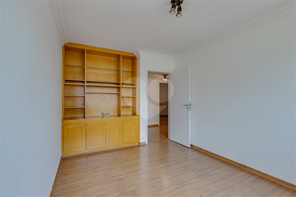 Apartamento à venda com 4 suítes em Campo Belo, São Paulo, SP