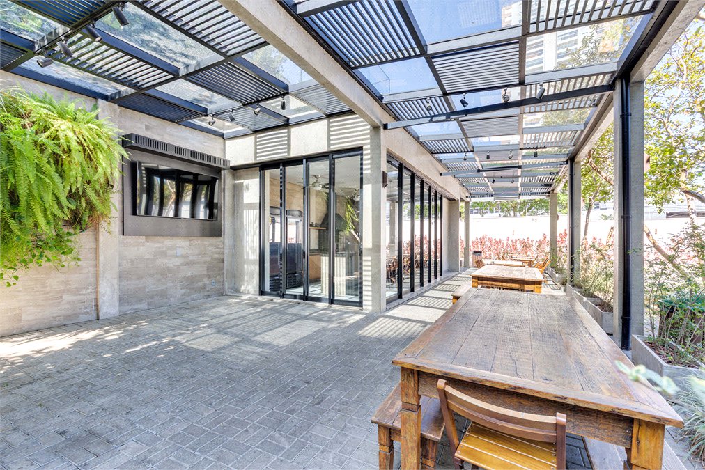 Apartamento para alugar com 3 quartos, sendo 2 suítes, em Jardim Marajoara, São Paulo, SP