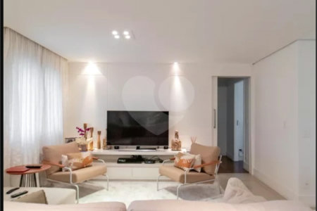 Apartamento à venda com 3 quartos, sendo 2 suítes,  em Várzea da Barra Funda, São Paulo, SP