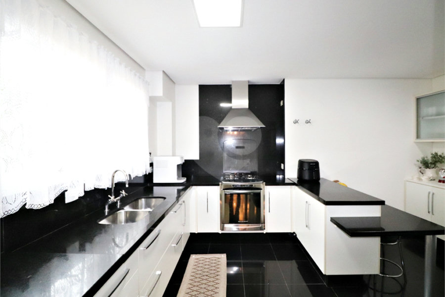Apartamento à venda com 4 suítes em Santana, São Paulo, SP