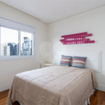 Apartamento à venda com 3 suítes em Vila Nova Conceição, São Paulo, SP