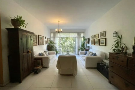 Apartamento à venda com 4 quartos, sendo 1 suíte, em Lagoa, Rio de Janeiro, RJ