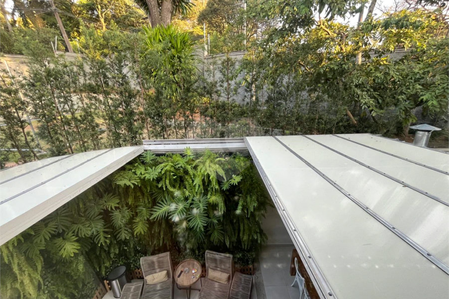 Casa à venda com 3 suítes no condomínio Domus, São Paulo - SP