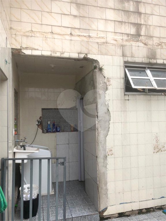 Sobrado à venda com 2 quartos em Artur Alvim, São Paulo, SP