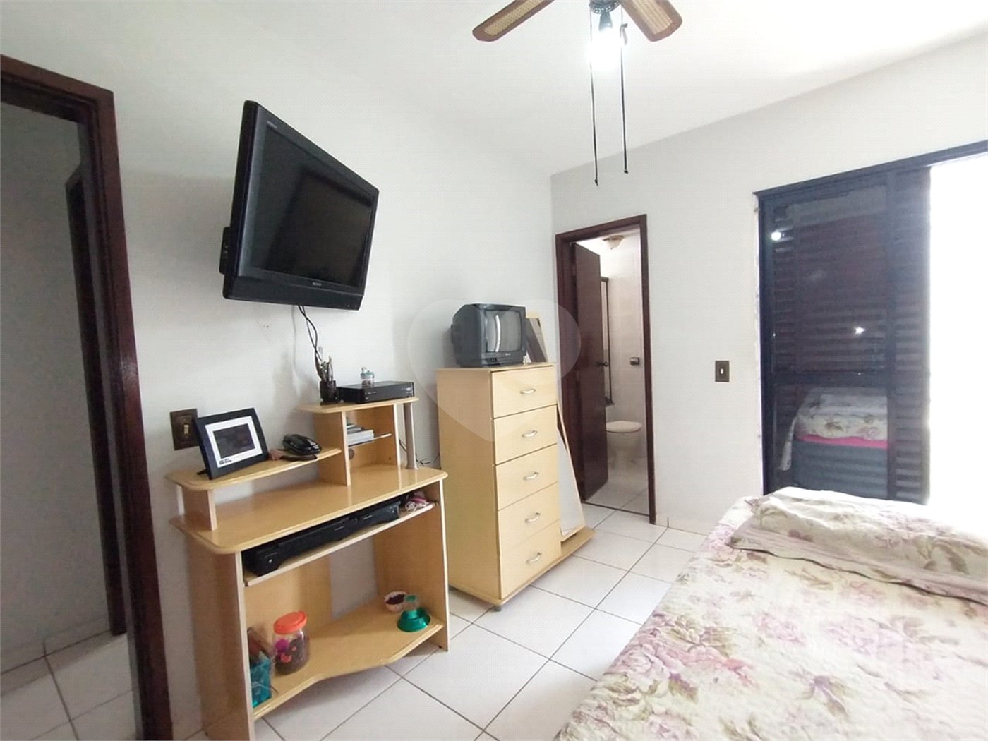 Apartamento à venda com 3 quartos, sendo 1 suíte, em Vila Dom Pedro I, São Paulo, SP