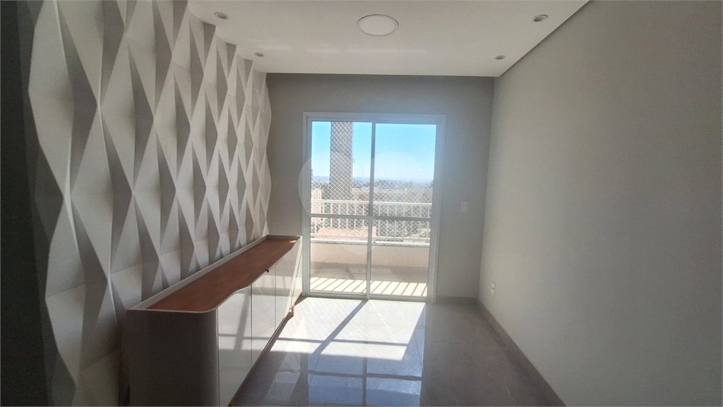 Apartamento à venda com 3 quartos, sendo 1 suíte, em Wanel Ville, Sorocaba, SP