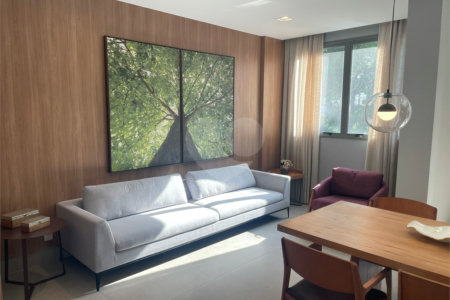 Apartamento à venda com 2 quartos, sendo 1 suíte, em Santo Amaro, São Paulo, SP
