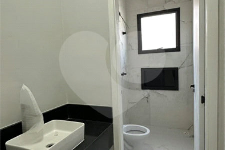 Casa à venda com 2 quartos, sendo 1 suíte,  no condomínio Portal dos Sabiás, Itu - SP