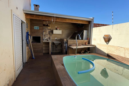 Casa para alugar com 3 quartos, sendo 1 suíte,  em Santa Luzia, Três Lagoas, MS