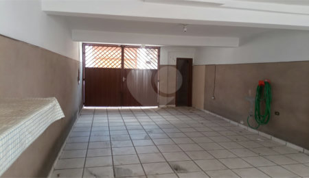 Sobrado à venda com 3 quartos, sendo 1 suíte,  em Vila Dom Pedro II, São Paulo, SP