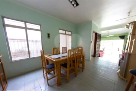 Sobrado à venda com 3 quartos, sendo 1 suíte, em Vila Aurora (zona Norte), São Paulo, SP