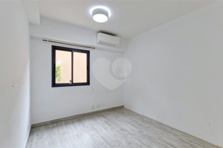 Apartamento à venda com 1 suíte em Alto da Boa Vista, São Paulo, SP