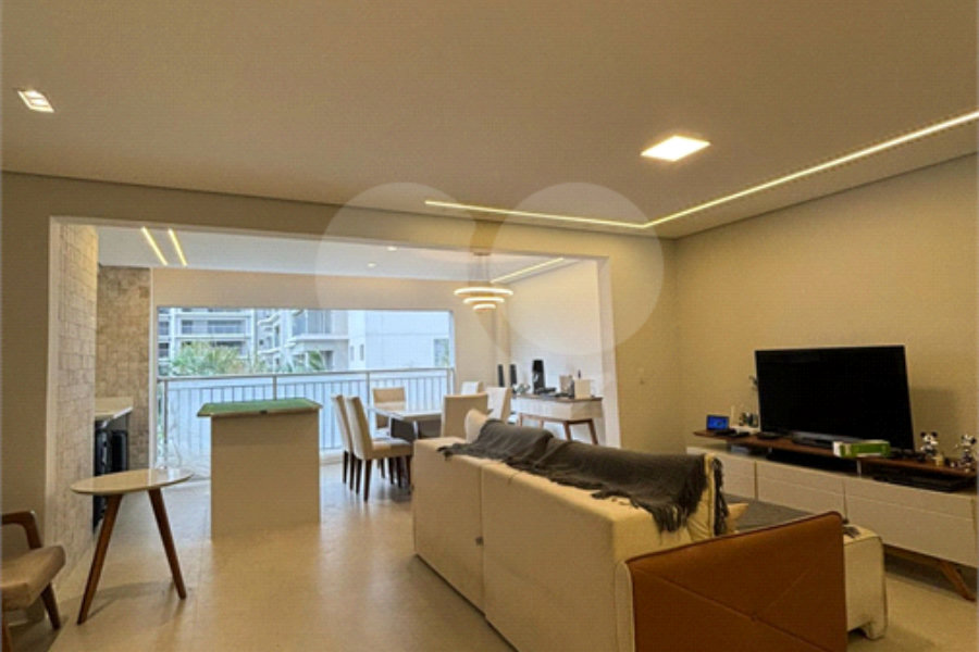 Apartamento à venda com 3 suítes em Tucuruvi, São Paulo, SP