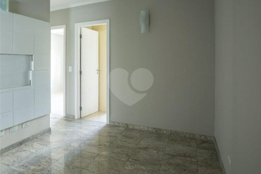Apartamento à venda com 3 quartos, sendo 1 suíte, em Santana, São Paulo, SP
