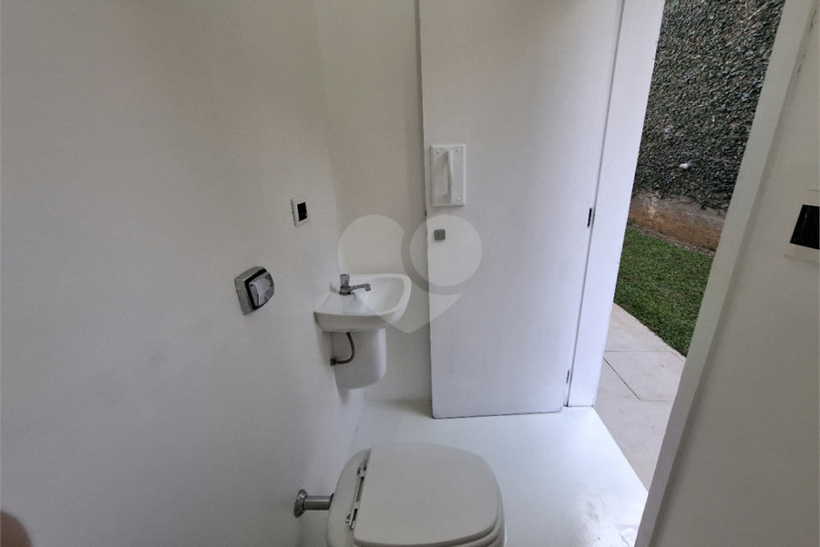 Casa Térrea à venda com 2 suítes em Serra da Cantareira, Mairiporã, SP