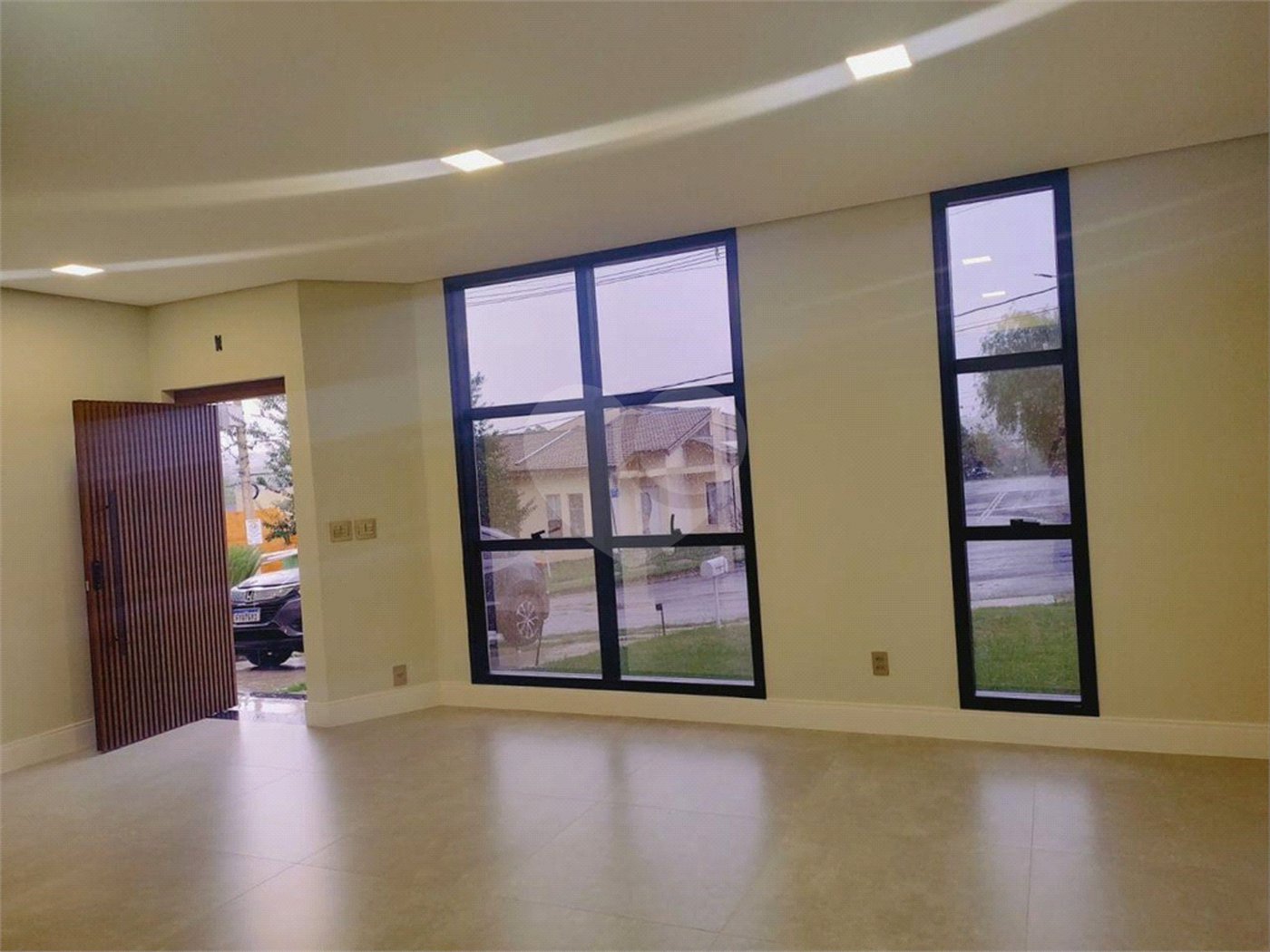 Casa à venda com 3 quartos, sendo 1 suíte, em Jardim Adriana, Indaiatuba, SP