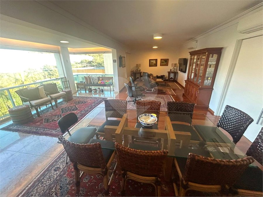 Apartamento para alugar com 3 suítes em Rio Pequeno, São Paulo, SP