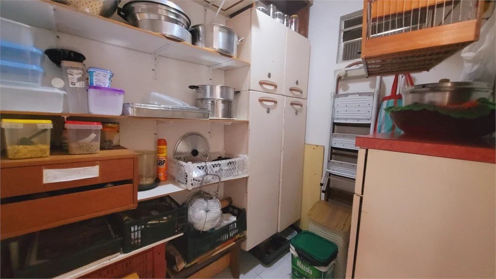 Apartamento à venda com 2 quartos, sendo 1 suíte, em Pinheiros, São Paulo, SP