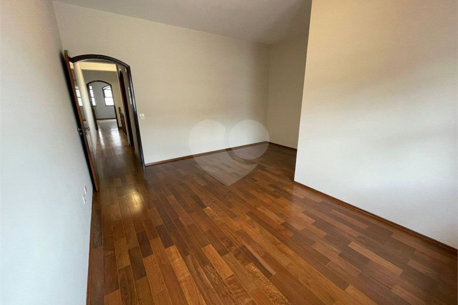 Sobrado à venda com 3 quartos, sendo 2 suítes, em Vila Palmeiras, São Paulo, SP