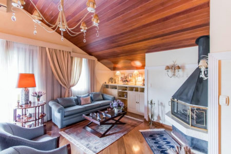 Casa à venda com 5 quartos, sendo 3 suítes, em Alto da Boa Vista, São Paulo, SP