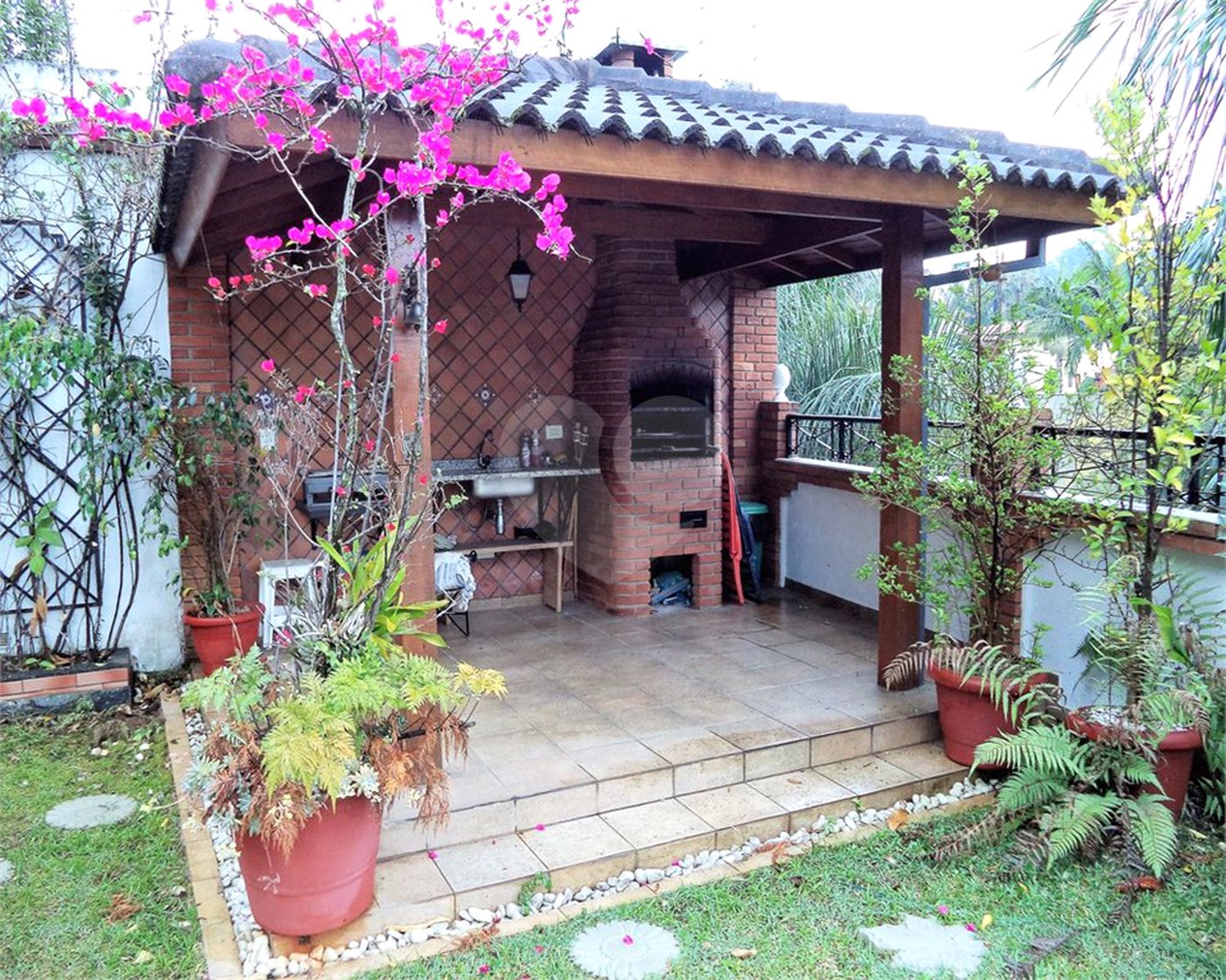 Casa à venda com 4 suítes em Real Parque, São Paulo, SP
