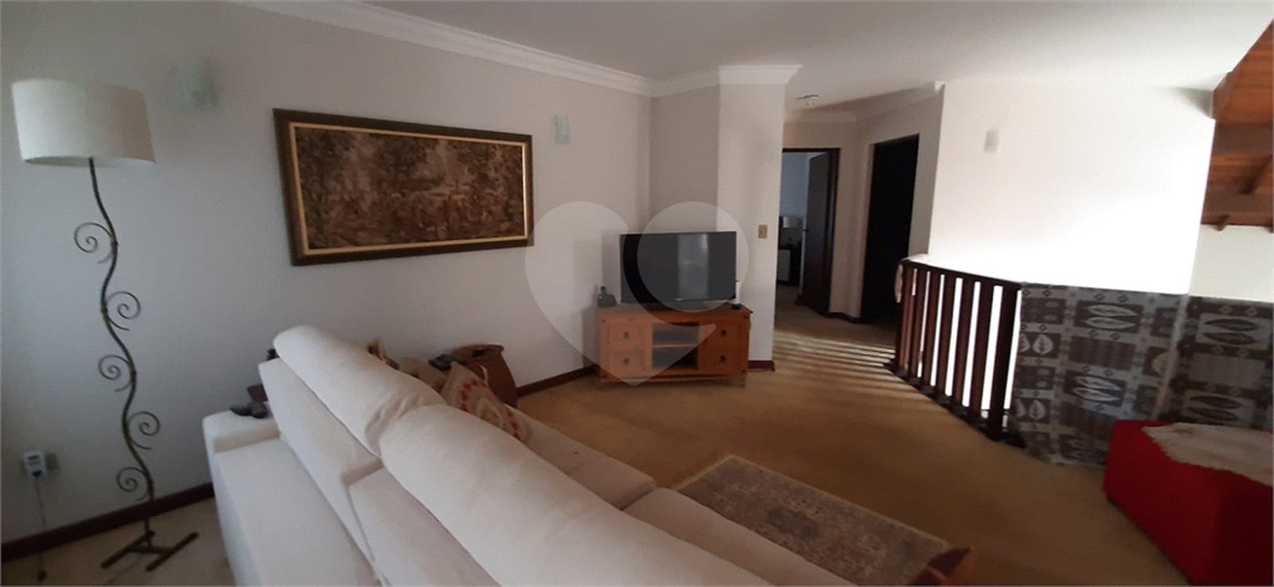 Casa à venda com 3 quartos, sendo 1 suíte, no condomínio Sausalito, Mairiporã - SP
